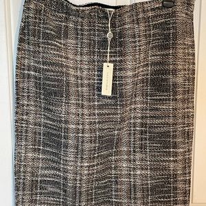 New with tags max studio tweed skirt